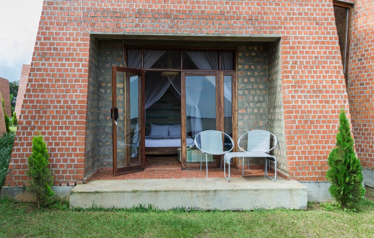 Buvi Lodge Limited Энтеббе Экстерьер фото